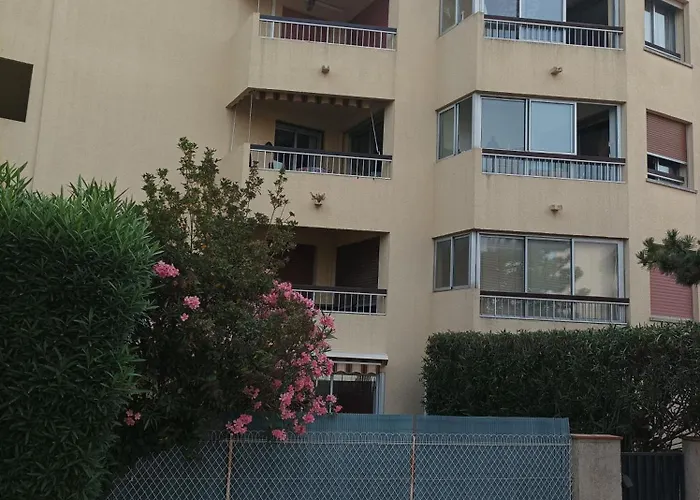 A 6Mn De Sanary-5Mn Plage-Wifi-Balcon-Parking
